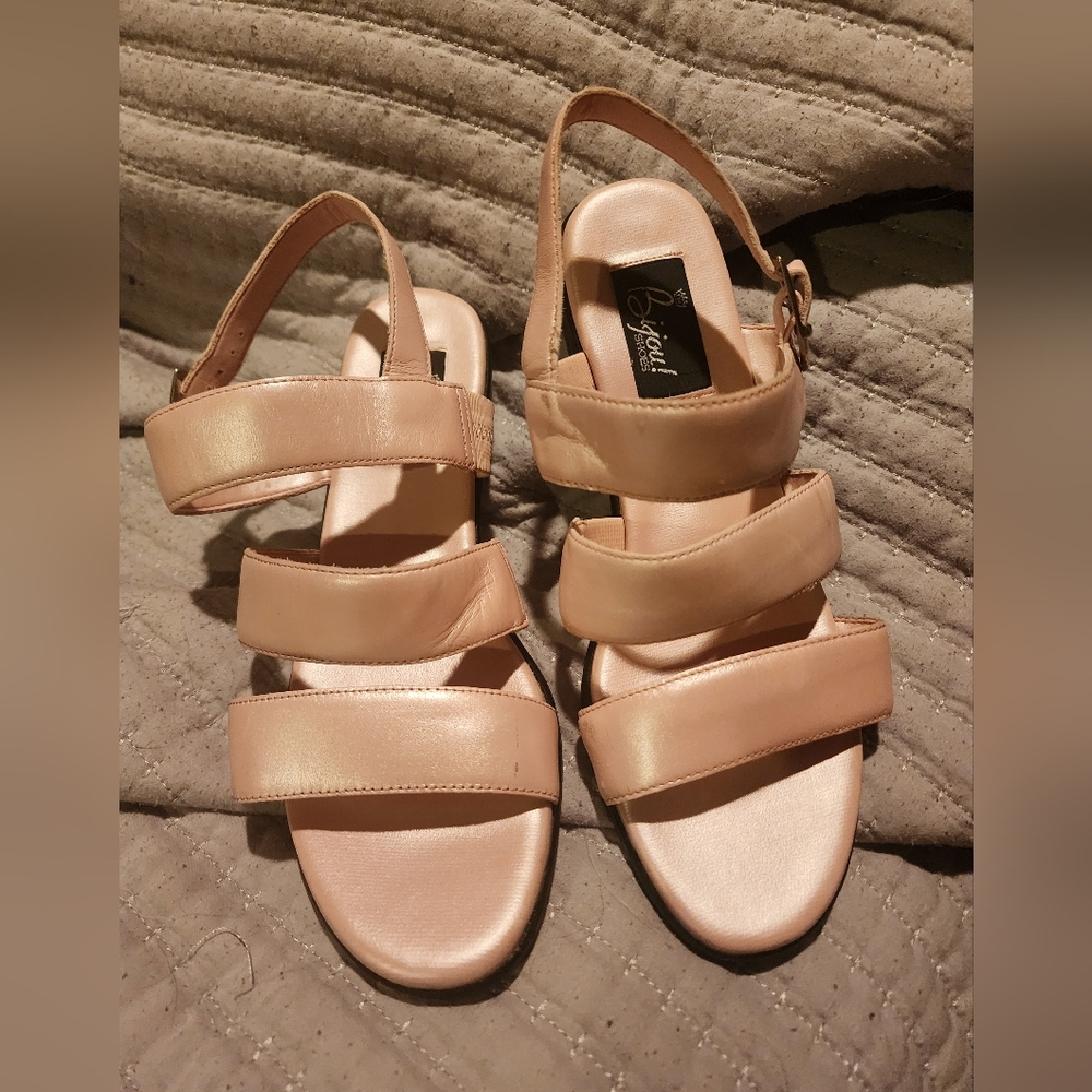 Bjorndal Cream Sandals Modern Minimalist Design